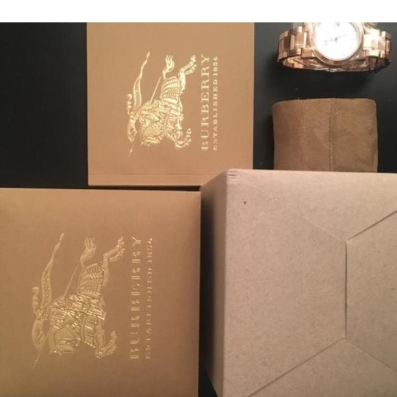 Burberry rose gold watch BU9104 - Picture 4 of 8